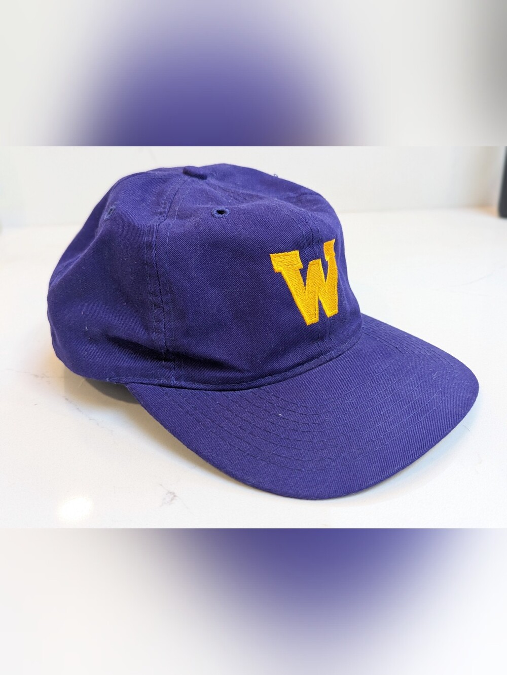 Vintage 90's University Of Washington - Division 1 Baseball Cap